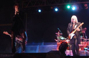 Lawrence, Glen and JY - Lady