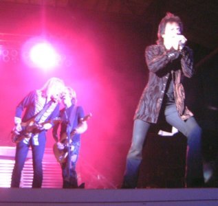 JY, Tommy and Lawrence - Lady