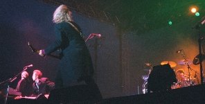 Everything Is Cool - Lawrence, Glen, JY, Todd
