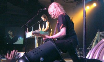 Lawrence and JY - Rockin' the Paradise