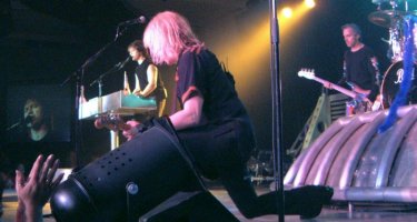 Lawrence, JY and Glen - Rockin' the Paradise