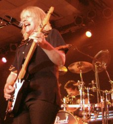 JY and Todd - Rockin' The Paradise