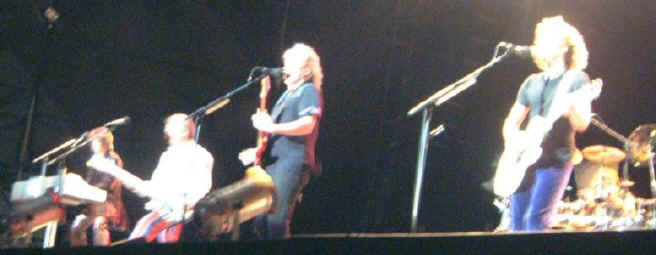 Lawrence, Glen, JY and Tommy - opening medley